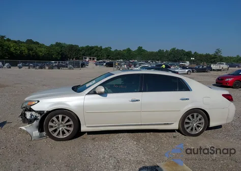 2012 Toyota Avalon Limited из США, поврежденный, VIN 4T1BK3DB7CU457106